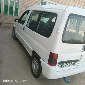 Toyota Carina 1998