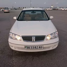 Nissan Sunny 2008