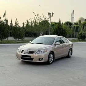 Toyota Camry 2010