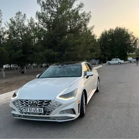 Hyundai Sonata 2021