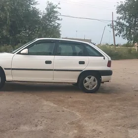 Opel Astra 1995
