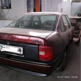 Opel Vectra 1992
