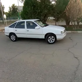 Opel Vectra 1990