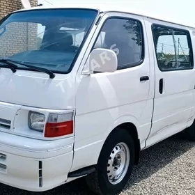 Toyota Hiace 1995