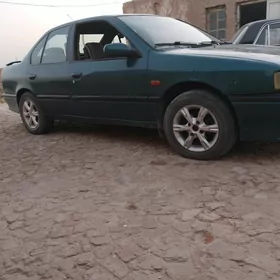 Nissan Primera 1996