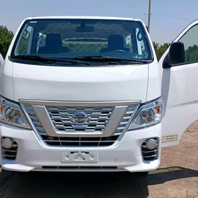 Nissan Urvan 2021