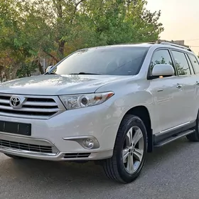Toyota Highlander 2011