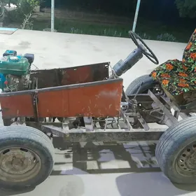 MTZ T-28 2018