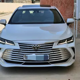 Toyota Avalon 2023