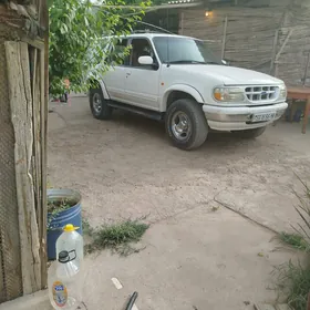 Ford Explorer 1995