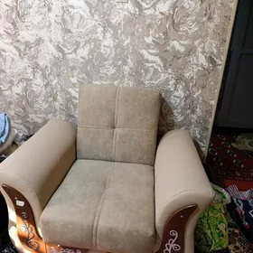кресло