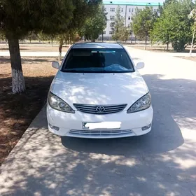 Toyota Camry 2003