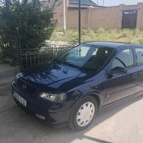 Opel Astra 2001