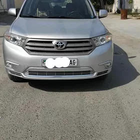 Toyota Highlander 2011