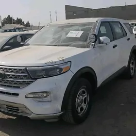 Ford Explorer 2022