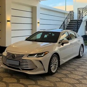 Toyota Avalon 2019
