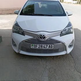 Toyota Yaris 2016