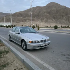 BMW E39 2001
