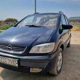 Opel Zafira 2002