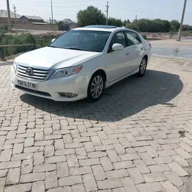 Toyota Avalon 2011