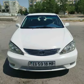 Toyota Camry 2005