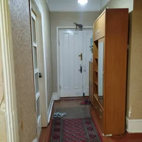 Продаю квартиру 3-х комнатную