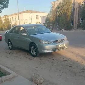 Toyota Camry 2003