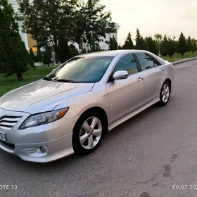 Toyota Camry 2011