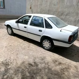 Opel Vectra 1990