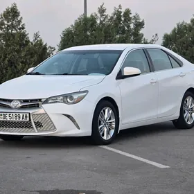 Toyota Camry 2016