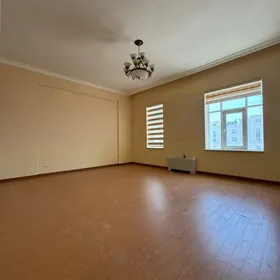 14Tapgyr 11etaz 5kom 240m2