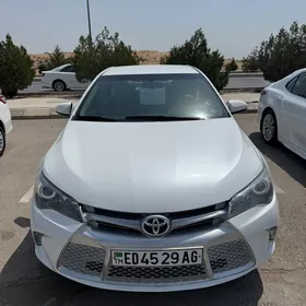 Toyota Camry 2017