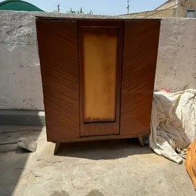 şkaf garniatur