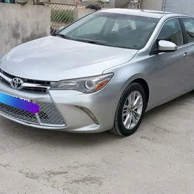 Toyota Camry 2016