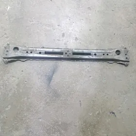 Lexus Es-350 radiator demir