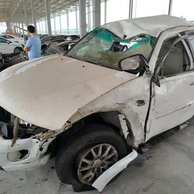 Mitsubishi Pajero 2012