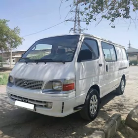 Toyota Hiace 2002