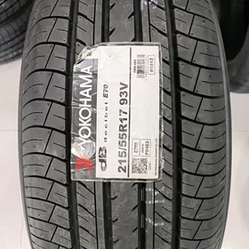 Yokohama 215/55/17/ 25Ý