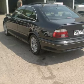 BMW E39 2002