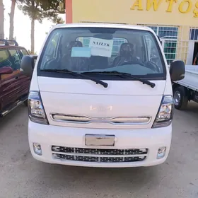 Kia Bongo 2025