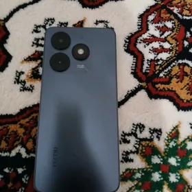 Tecno spark go