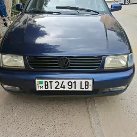 Volkswagen Polo 2001