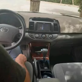 Toyota Camry 2005