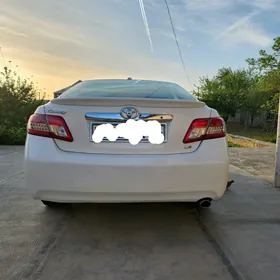 Toyota Camry 2010