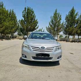 Toyota Camry 2011