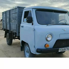 UAZ Profi 1992
