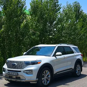 Ford Explorer 2021