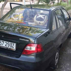Daewoo Nexia 2011