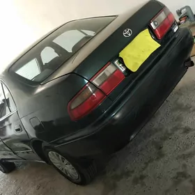 Toyota Corona 1995