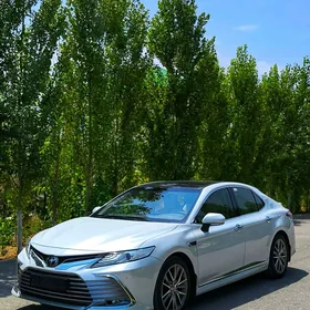 Toyota Camry 2022